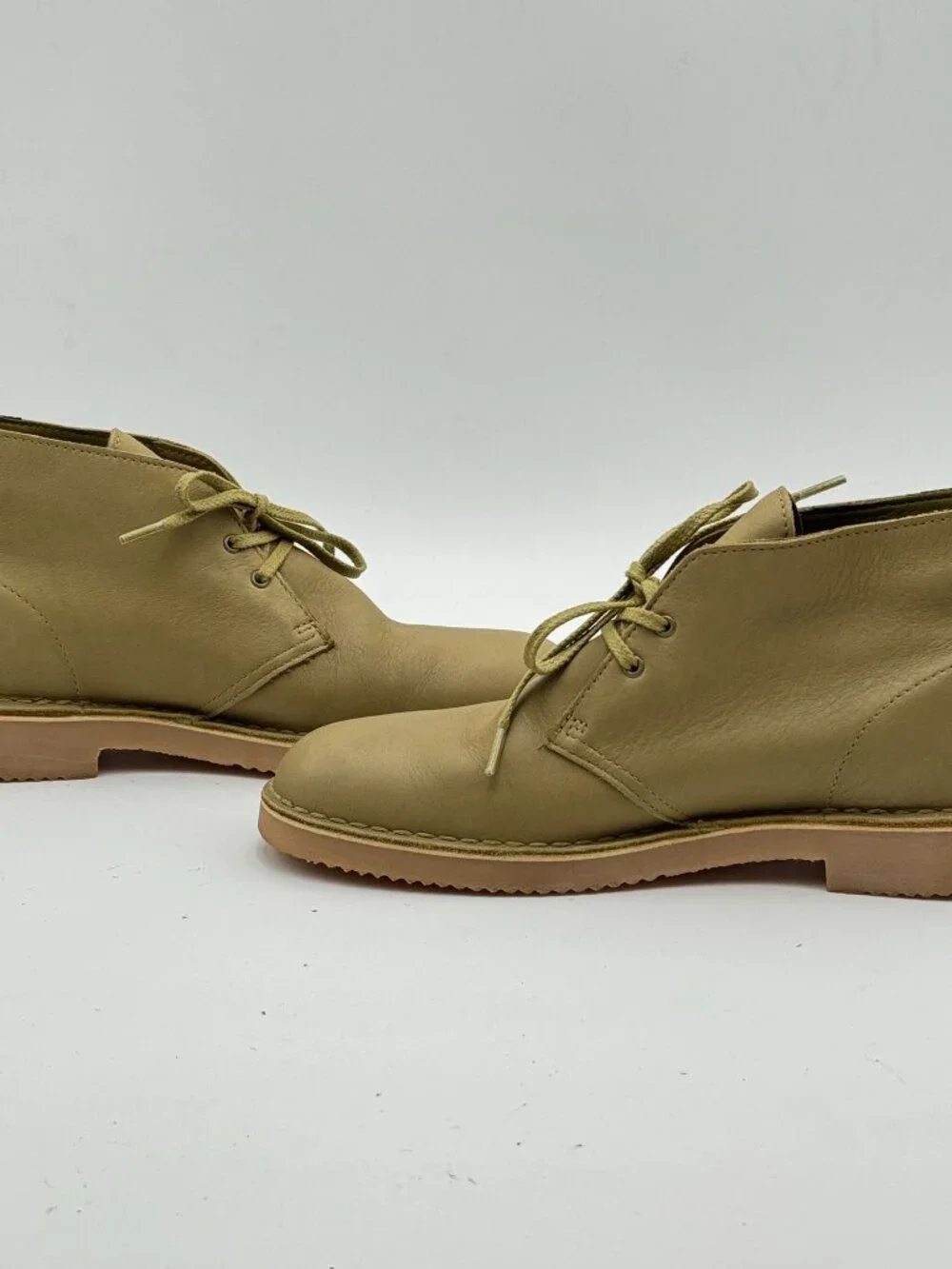 NWOB Clarks Originals Desert Boots GTX Khaki Leather Ankle Chukka Mens Size 9